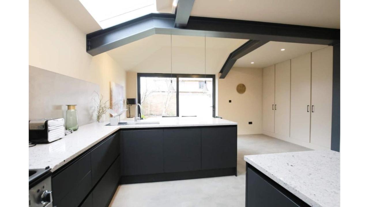 Pass The Keys Stunning, Brand New 3Br Home - Central Oxford Exteriér fotografie